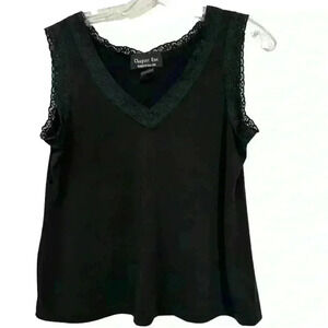 CHAPTER ONE V-NECK LACE CAMI W/ STETCH SIZE L